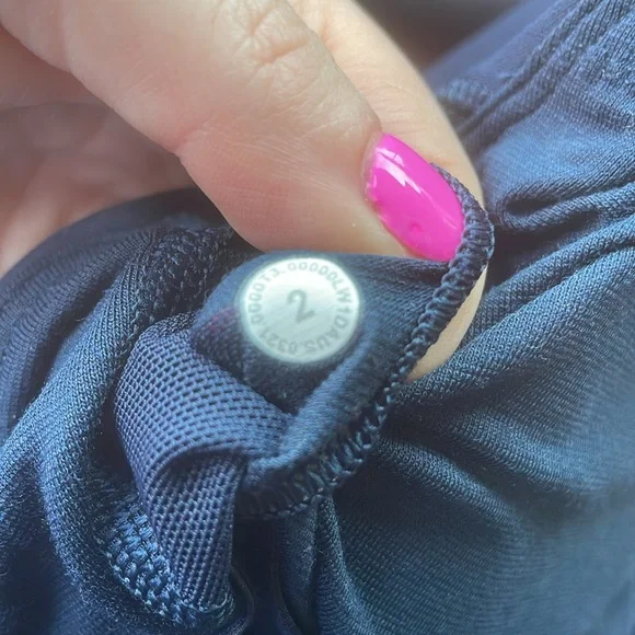 Lululemon blue sports bra tank top - Picture 9 of 10